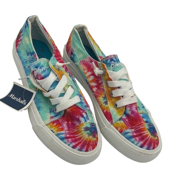 Blowfish Malibu Shoes - Blowfish Malibu Tie Dye Lace Up Sneakers Size 7.5 NWT Rainbow Canvas Women's